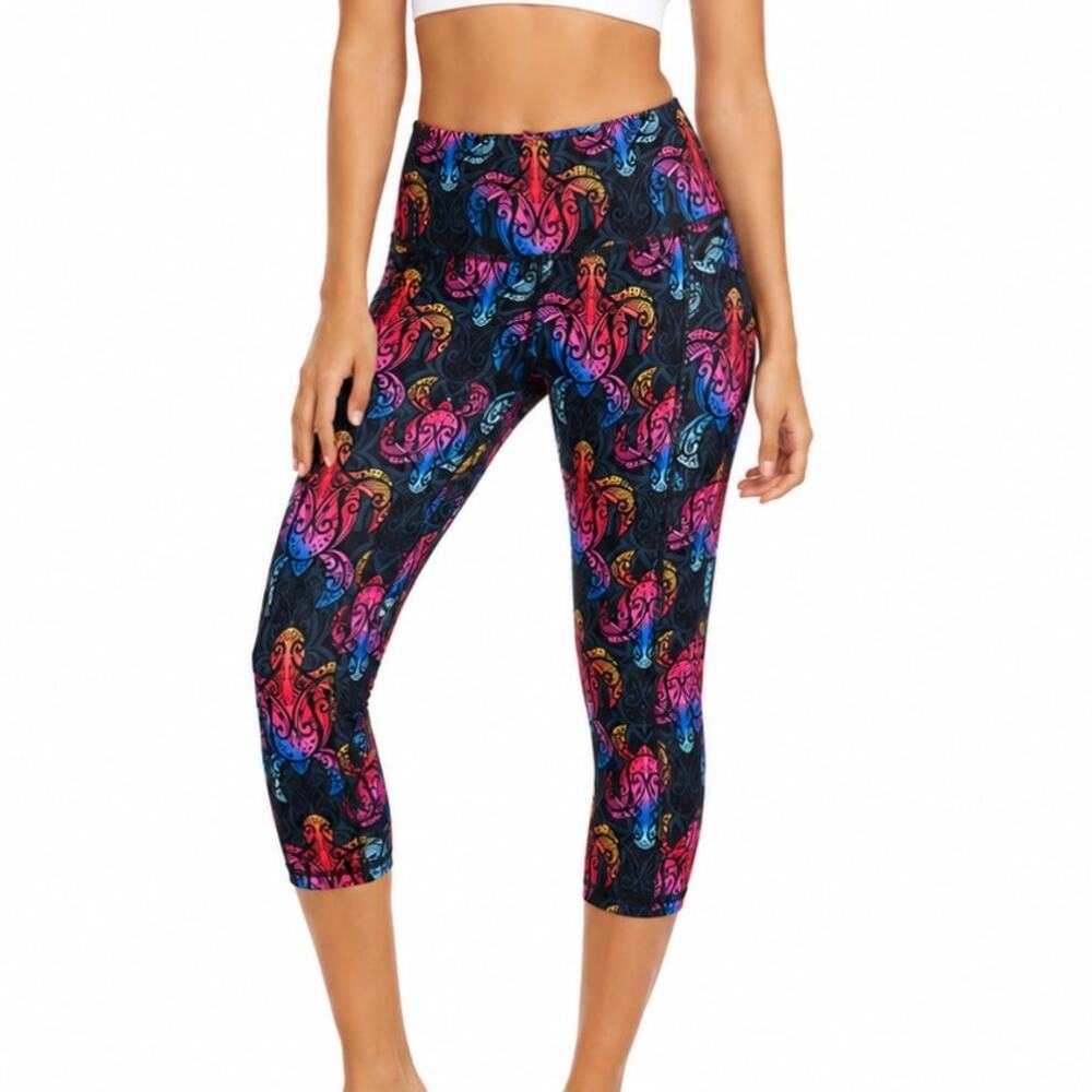 CVG Cropped Leggings XS Tortoise Print Side Pocket Athletic Capri Yoga NWOT